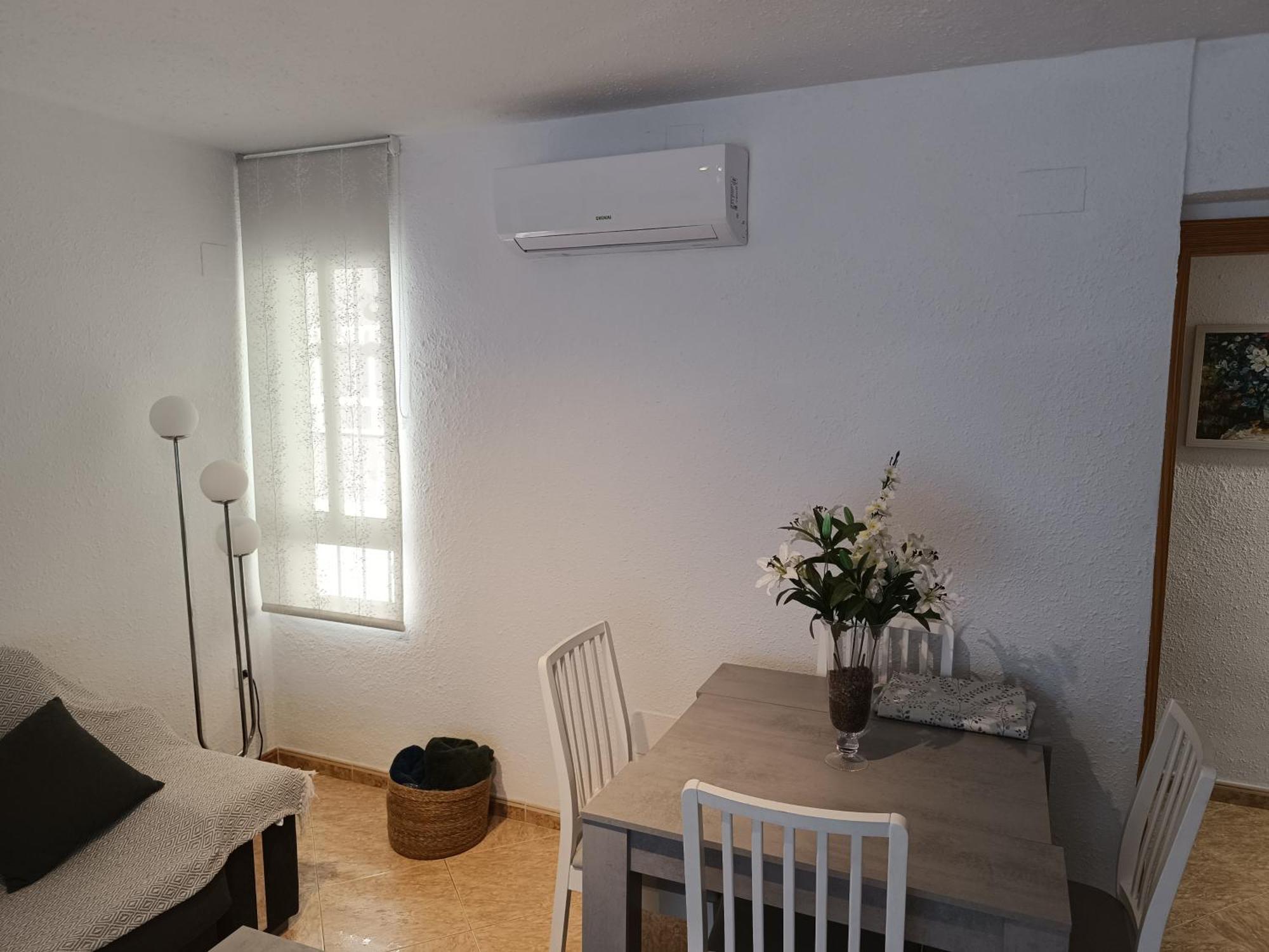 Apartamento Golddem Velazquez Málaga Exterior foto